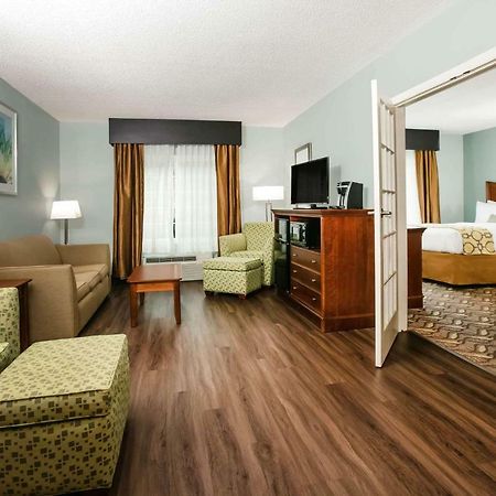 Baymont Inn&Suites Braselton Exterior foto