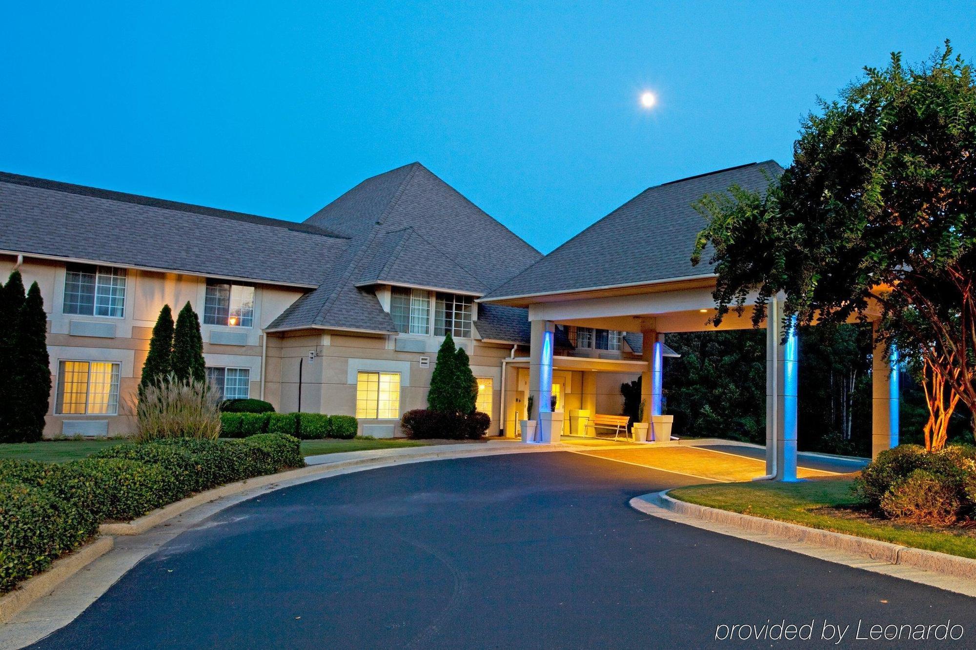 Baymont Inn&Suites Braselton Exterior foto