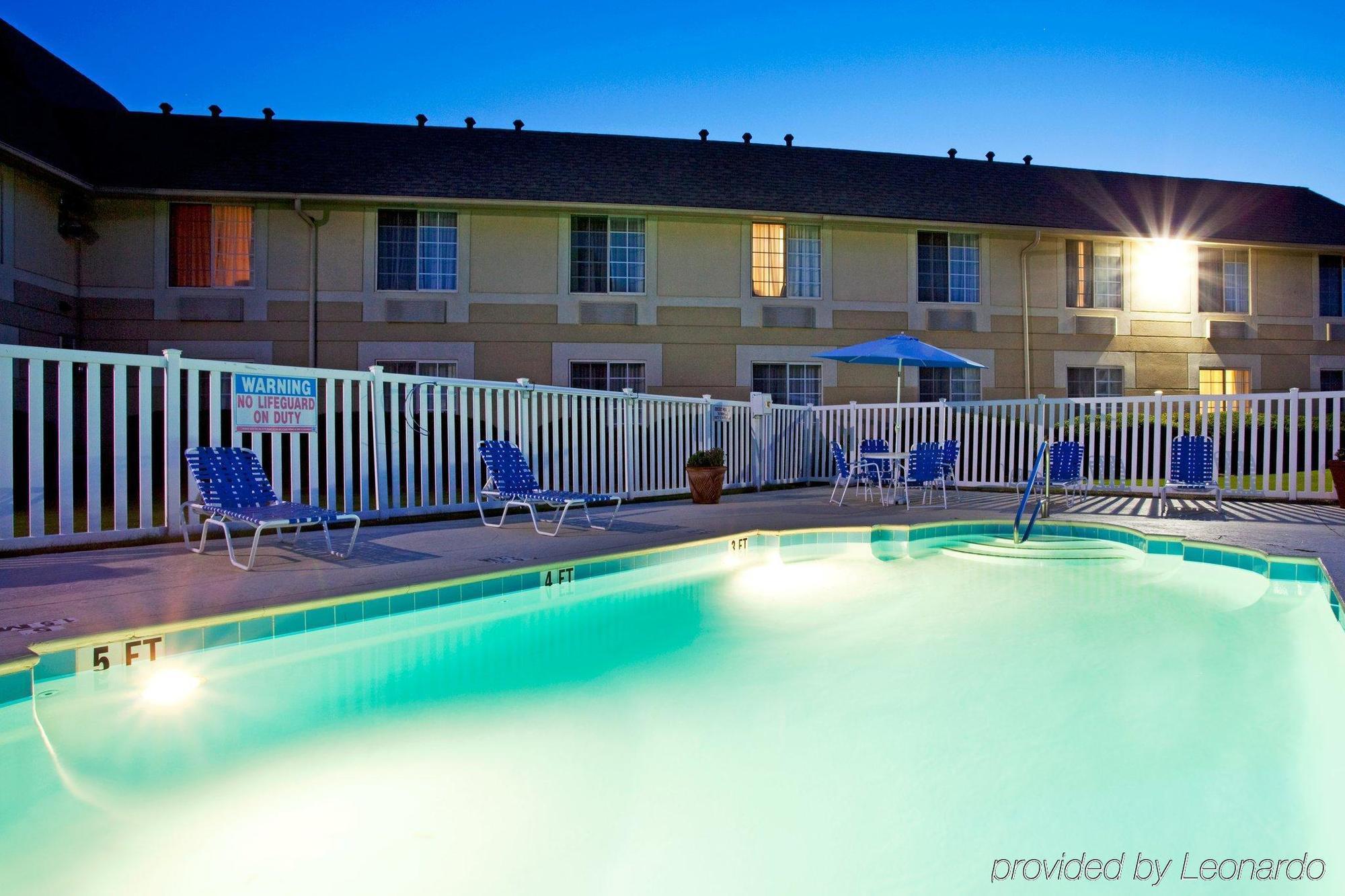 Baymont Inn&Suites Braselton Exterior foto