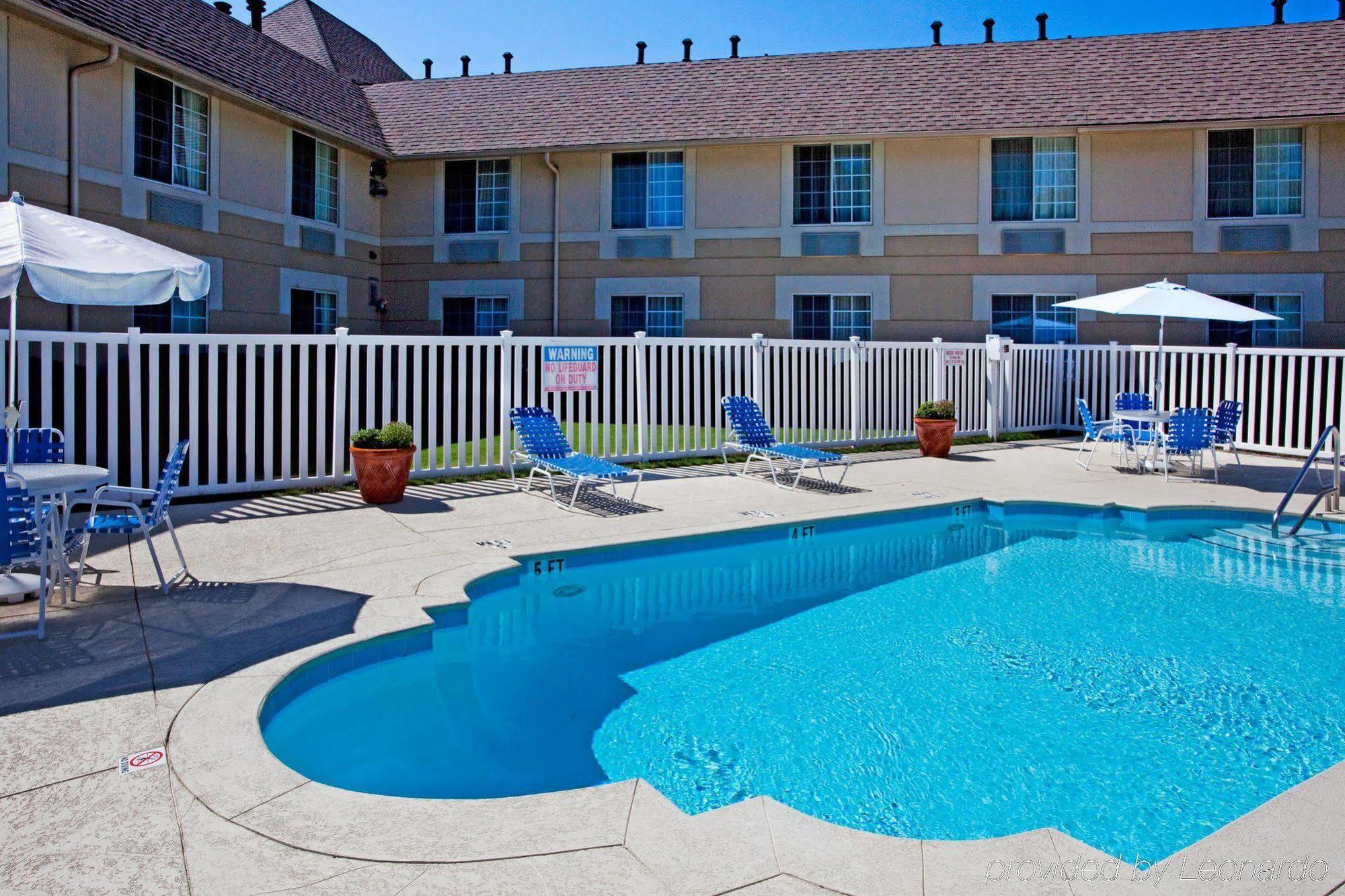 Baymont Inn&Suites Braselton Exterior foto