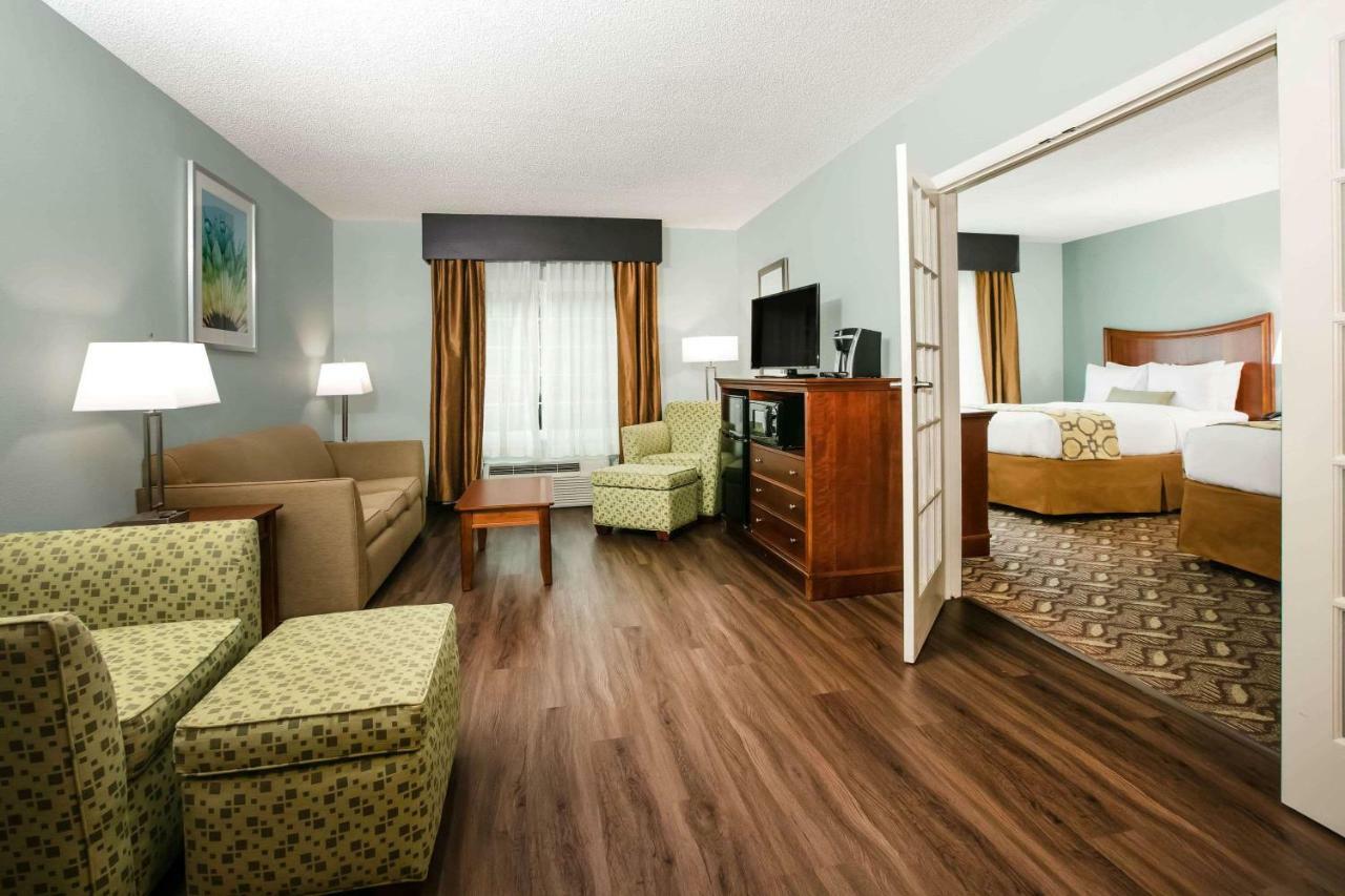 Baymont Inn&Suites Braselton Exterior foto